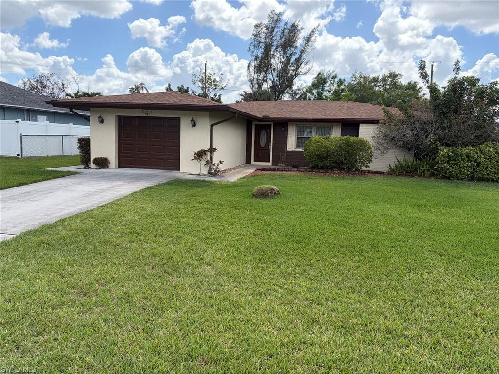 4584 31st AVE SW NAPLES, FL 34116