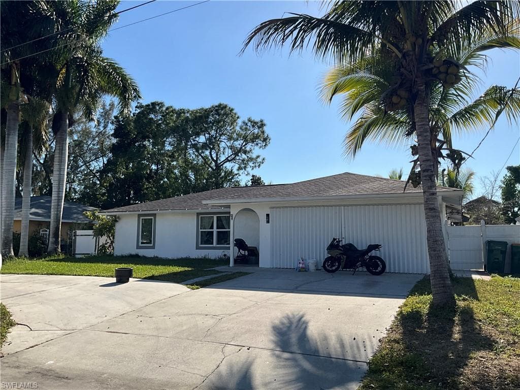 2729 53rd TER SW NAPLES, FL 34116