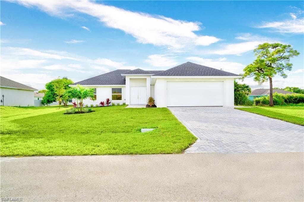 4610 SW 9th PL CAPE CORAL, FL 33914