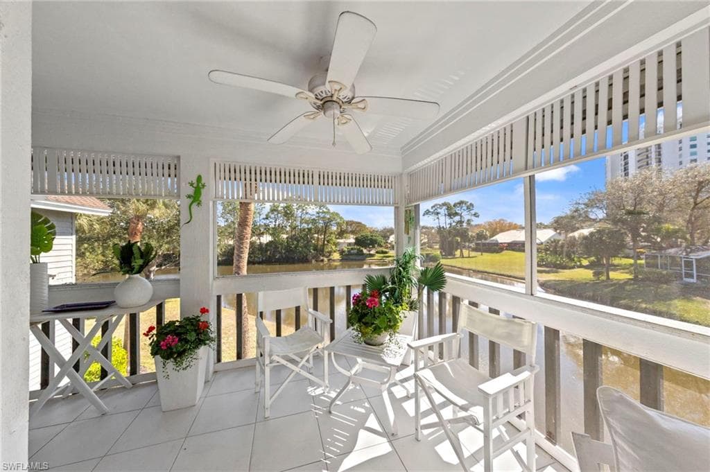 668 Wiggins Bay DR B25 NAPLES, FL 34110
