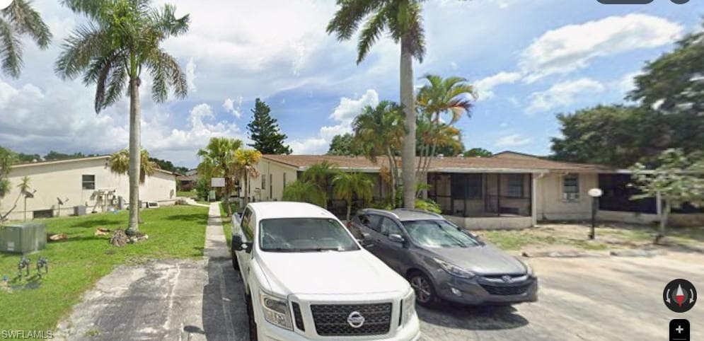 5217 Treetops DR I NAPLES, FL 34113