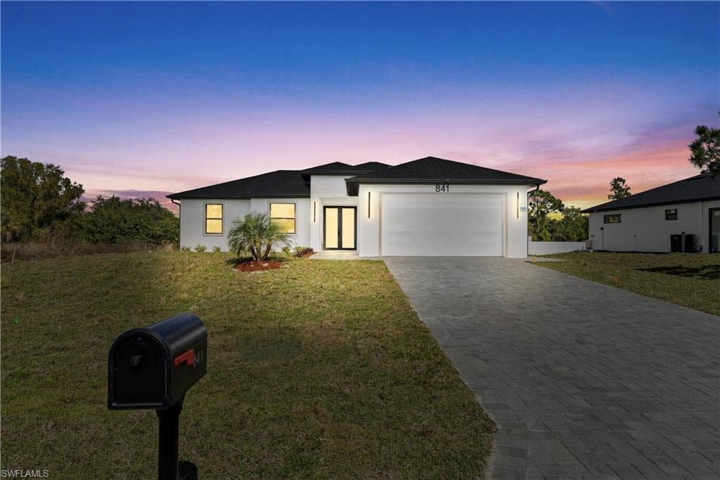 841 Nimitz BLVD LEHIGH ACRES, FL 33974