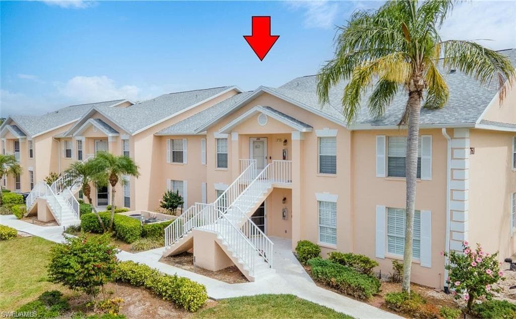 760 Wiggins Lake DR 205 NAPLES, FL 34110
