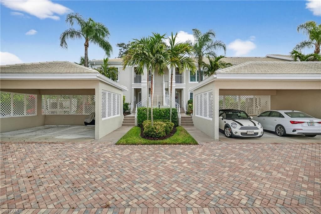 5899 Chanteclair DR 211 NAPLES, FL 34108