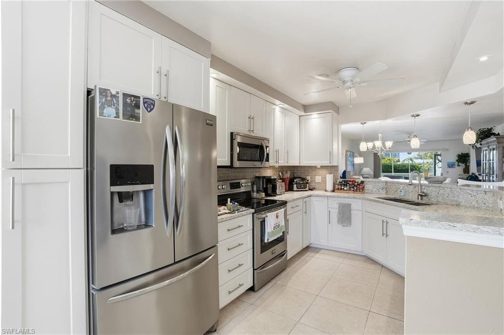 360 Horse Creek DR 101 NAPLES, FL 34110