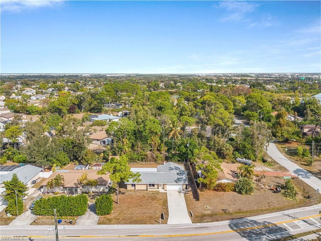 9221 San Carlos BLVD FORT MYERS, FL 33967