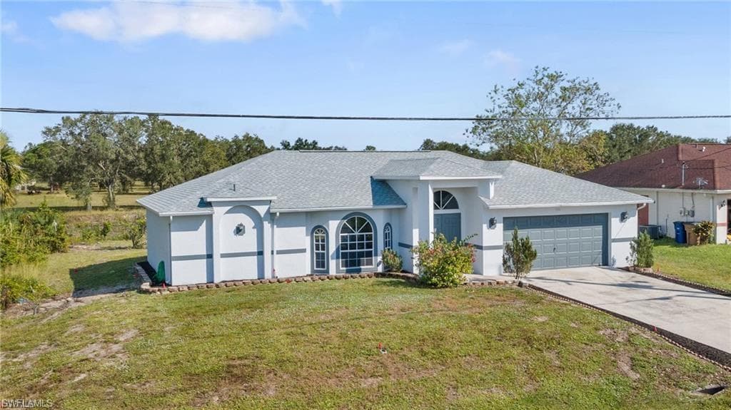 6561 Astoria AVE FORT MYERS, FL 33905