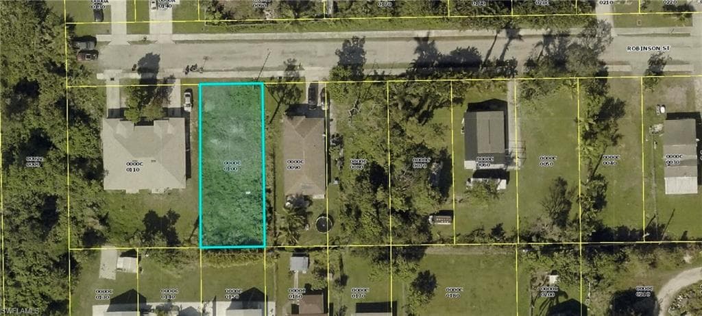 10731 Robinson ST FORT MYERS, FL 33908