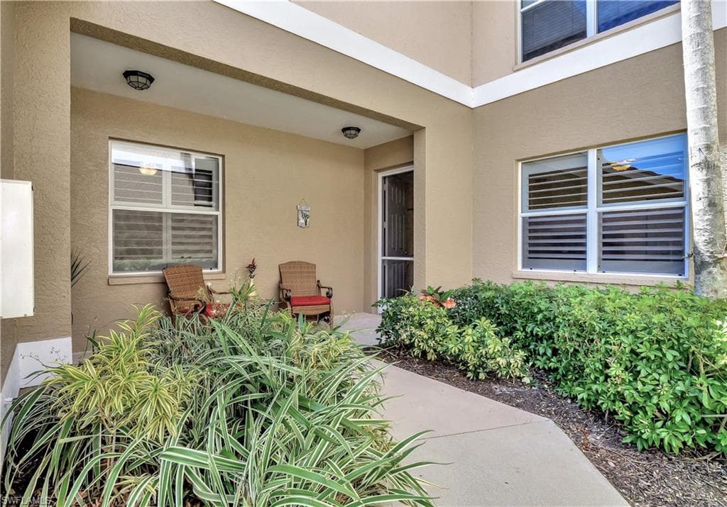 849 Carrick Bend CIR 102 NAPLES, FL 34110