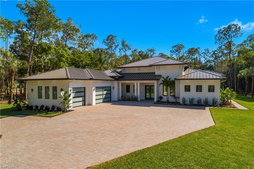5000 Palmetto Woods DR NAPLES, FL 34119