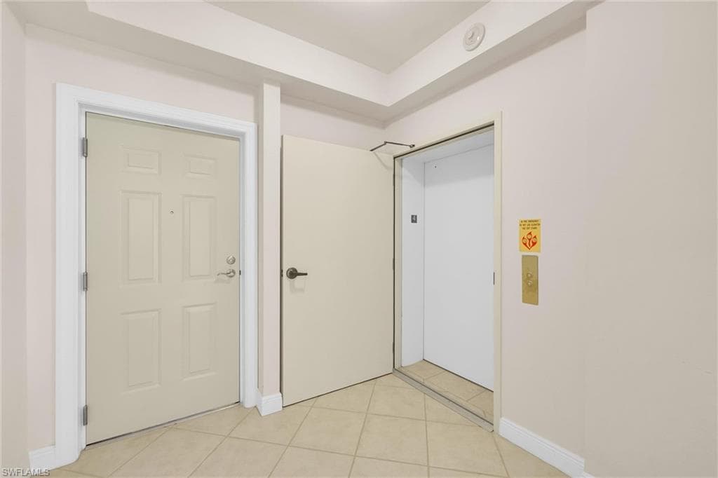 2745 1st ST 405 FORT MYERS, FL 33916