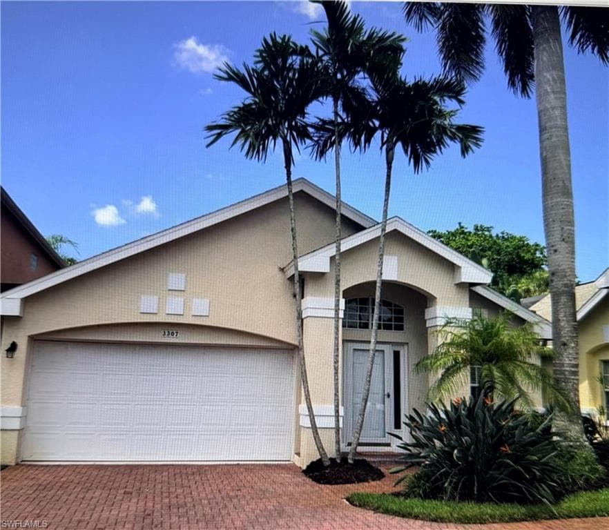 3307 Rosinka CT 33 NAPLES, FL 34112