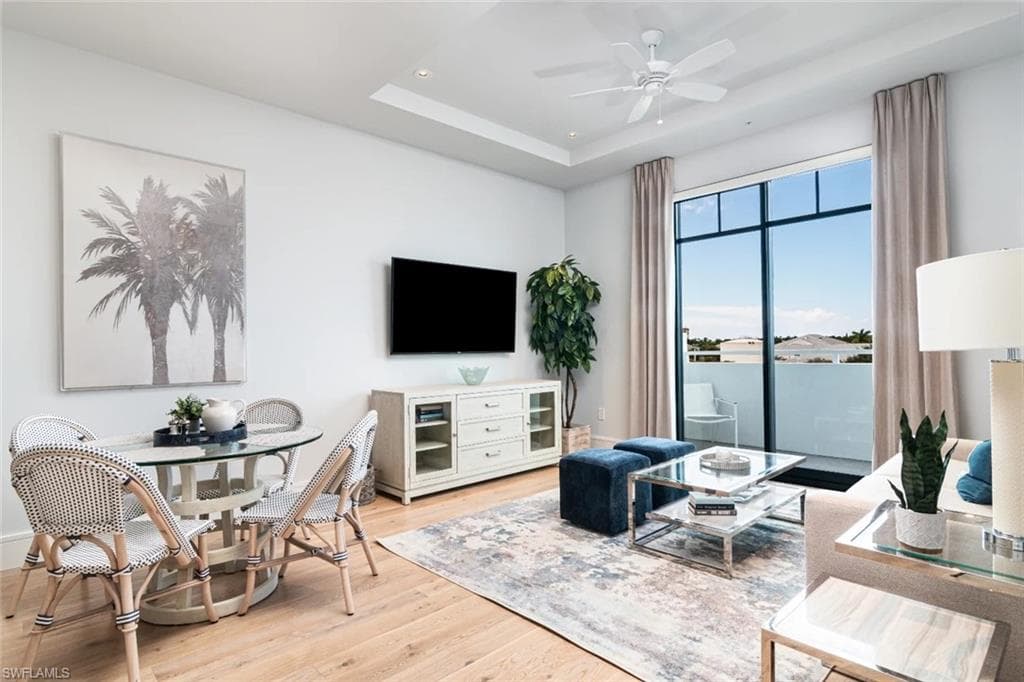 101 8th ST S 302 NAPLES, FL 34102