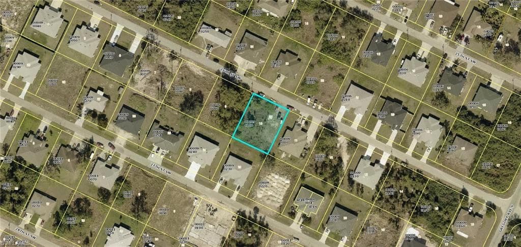 4725/4727 26th ST SW LEHIGH ACRES, FL 33973
