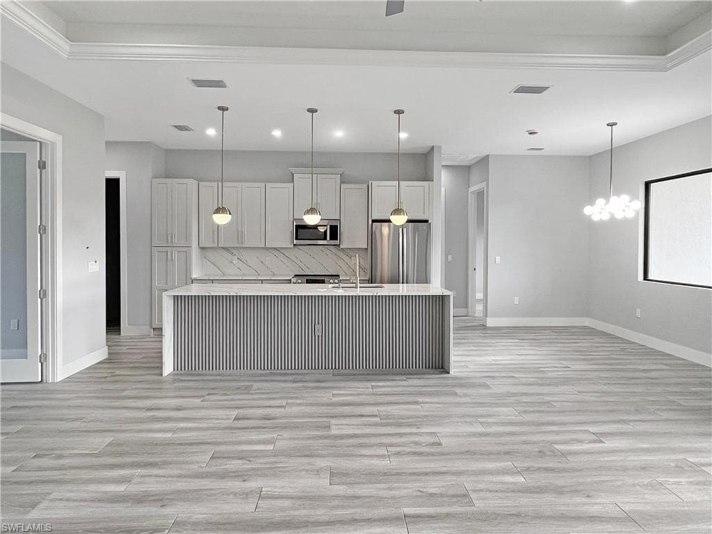 1029 Apple AVE LEHIGH ACRES, FL 33971