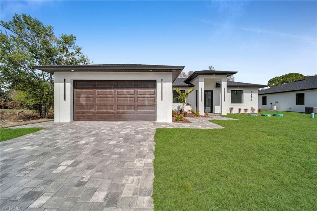 3604 58th ST W LEHIGH ACRES, FL 33971