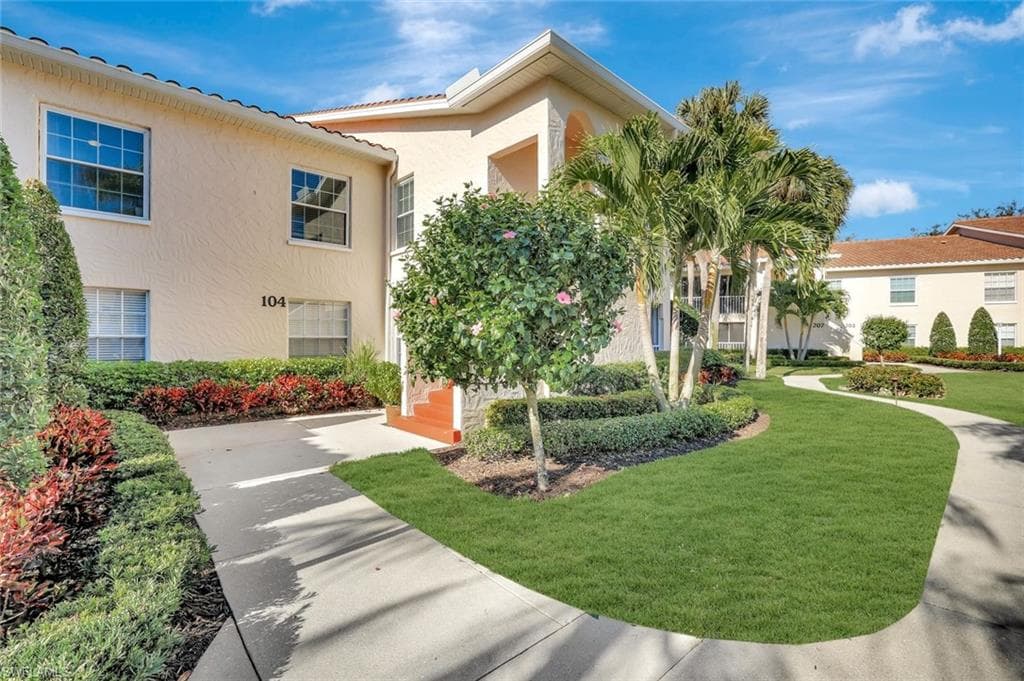 108 Siena WAY 108 NAPLES, FL 34119