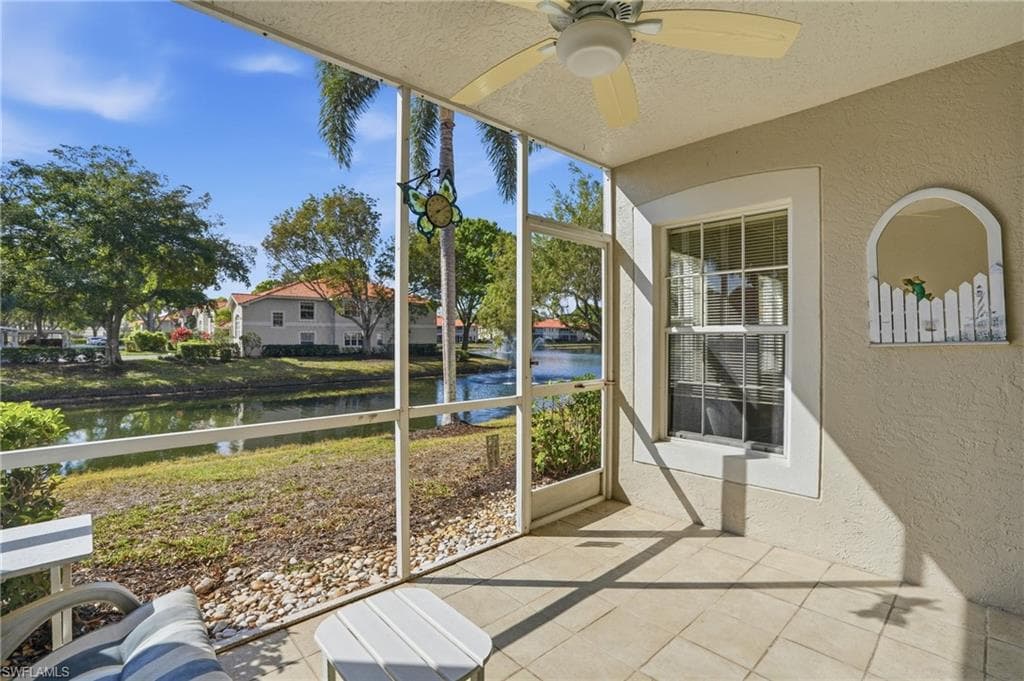 2460 Old Groves RD E102 NAPLES, FL 34109