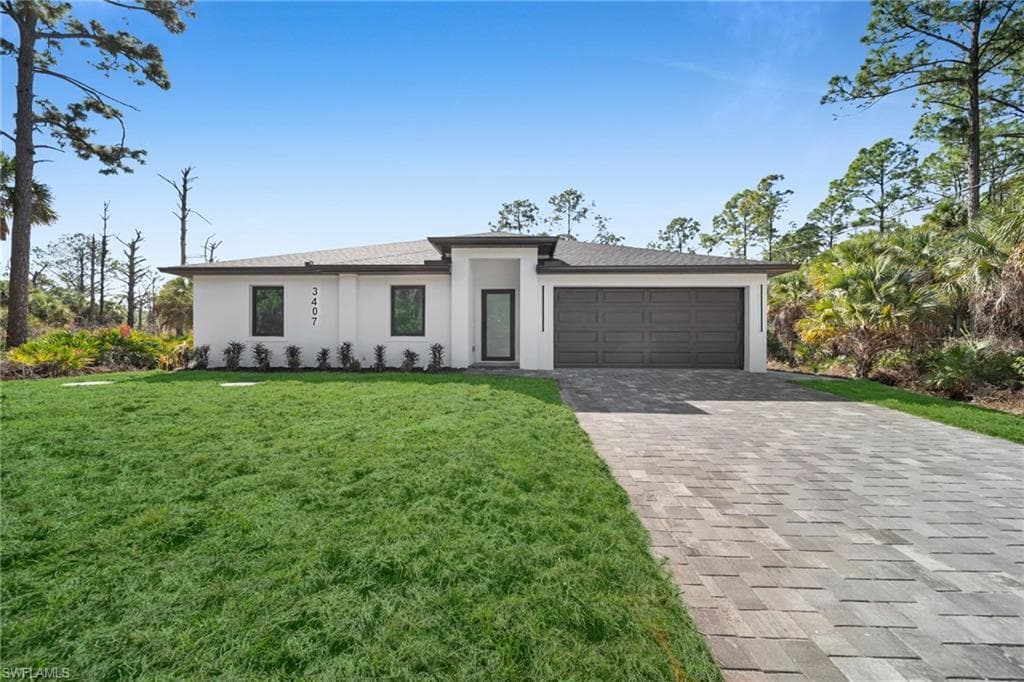 3407 65th ST W LEHIGH ACRES, FL 33971