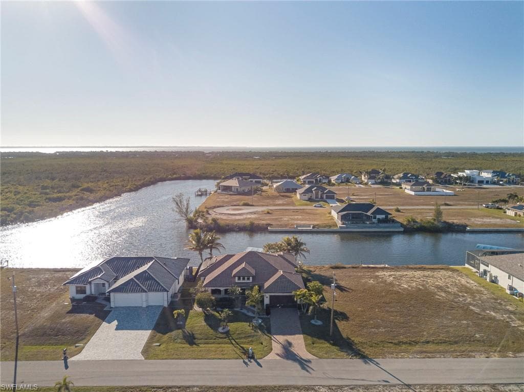 2828 NW 46th AVE CAPE CORAL, FL 33993