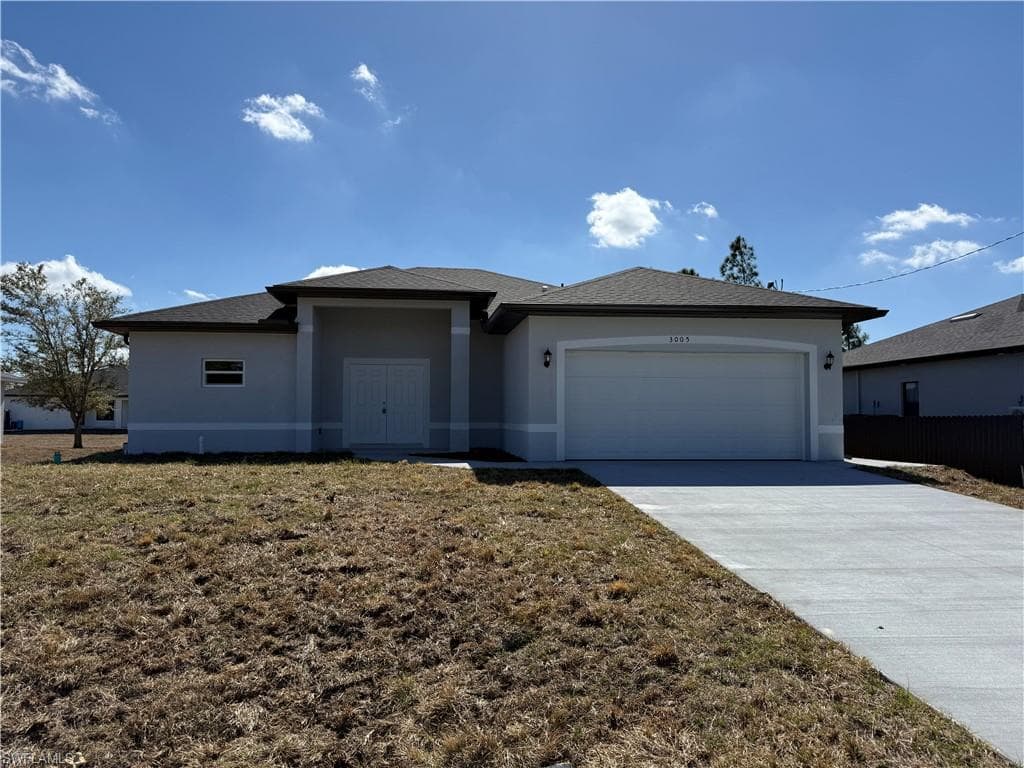 3005 31st ST W LEHIGH ACRES, FL 33971