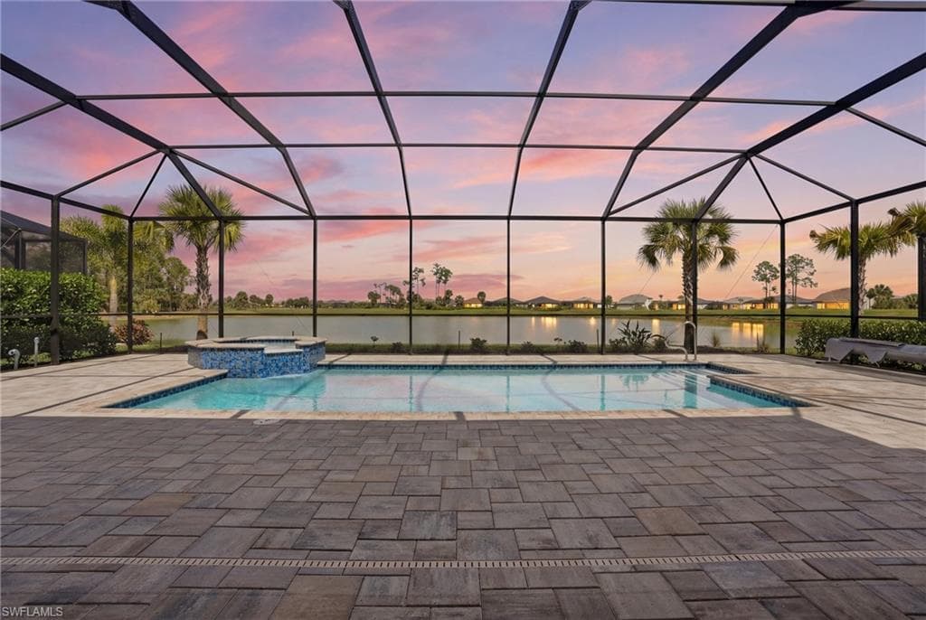 1821 Amador CT NAPLES, FL 34120