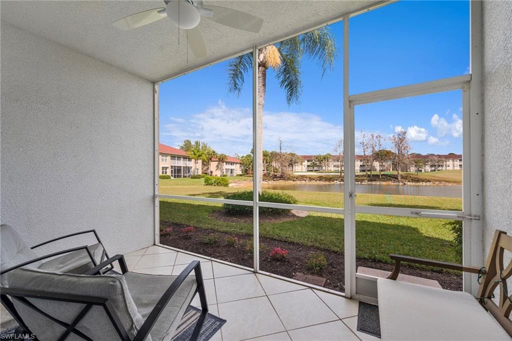 2880 Cypress Trace CIR 104 NAPLES, FL 34119