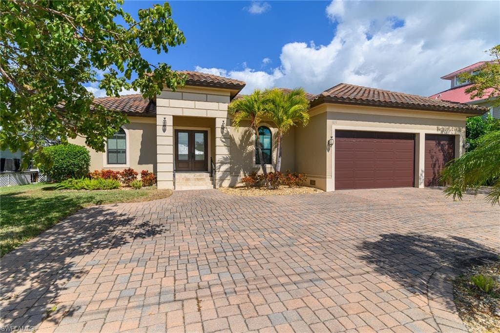 1050 San Marco RD MARCO ISLAND, FL 34145