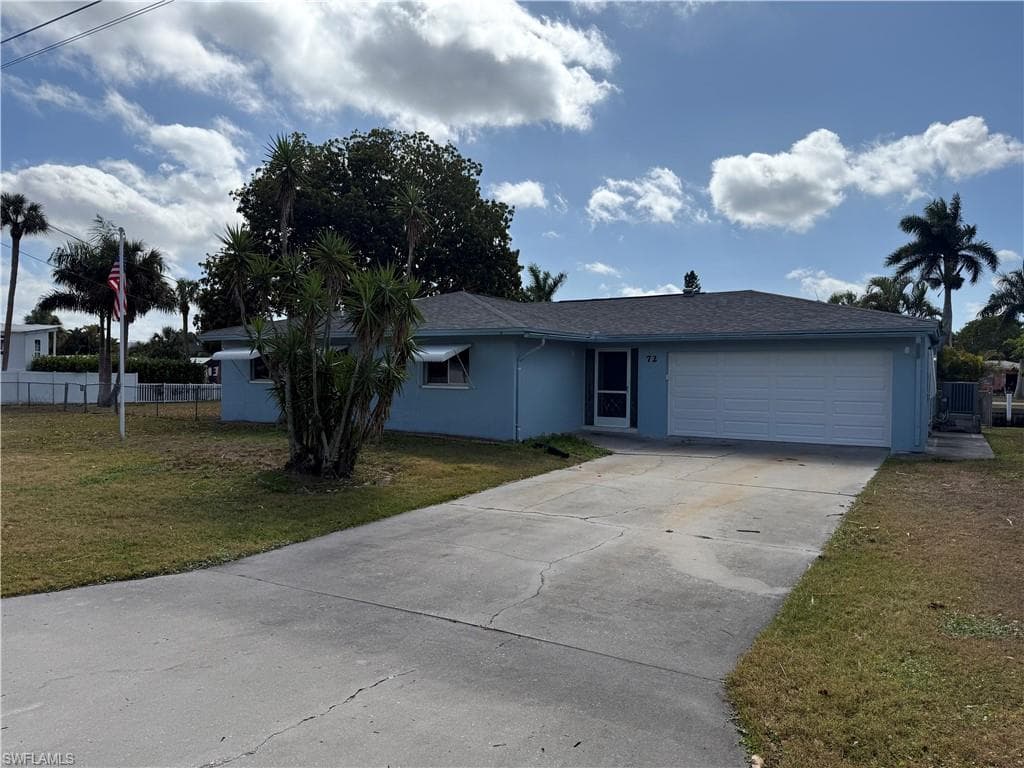 72 Cardinal DR NORTH FORT MYERS, FL 33917