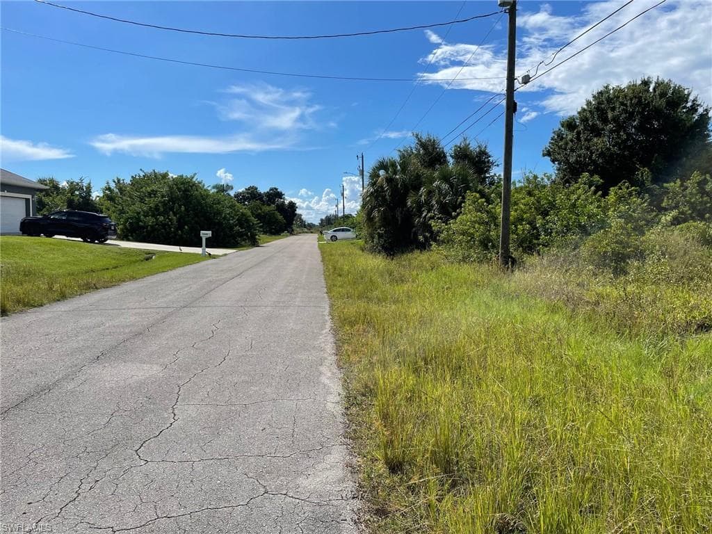 3904 11TH ST SW LEHIGH ACRES, FL 33971