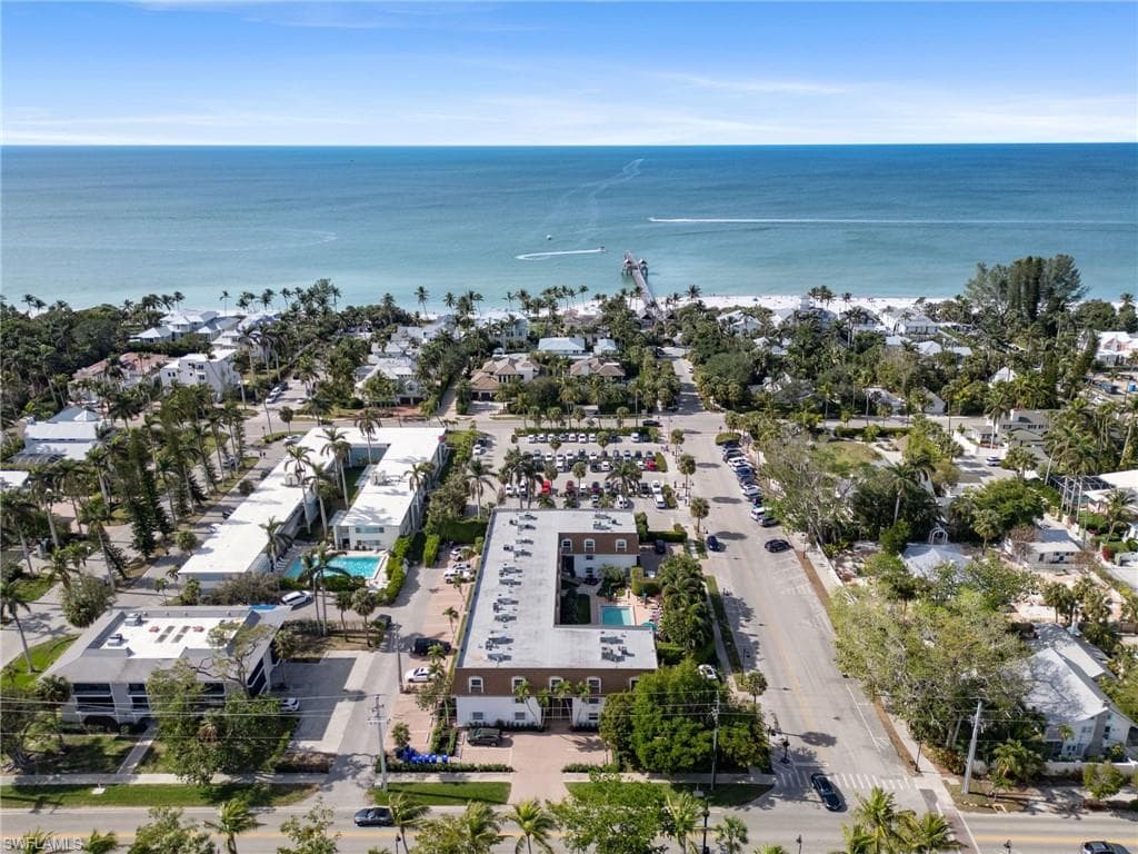 1222 Gordon DR 2 NAPLES, FL 34102