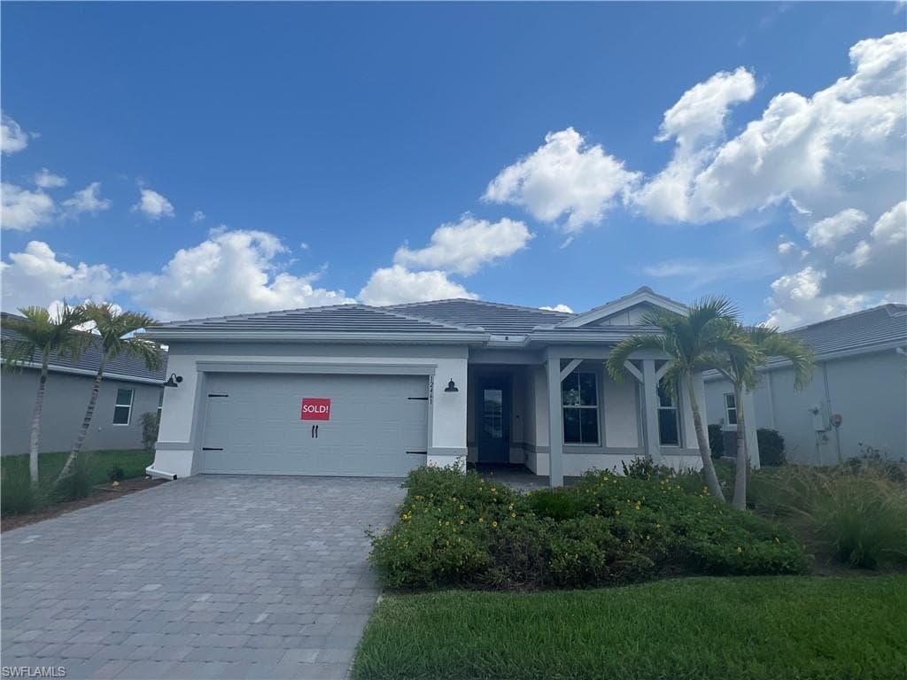 12461 Basalt LN NORTH FORT MYERS, FL 33917