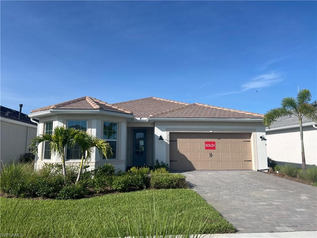 12424 Basalt LN ALVA, FL 33920