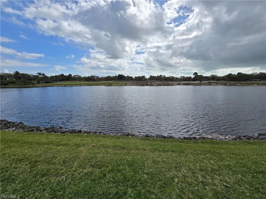1532 Mainsail DR 12 NAPLES, FL 34114