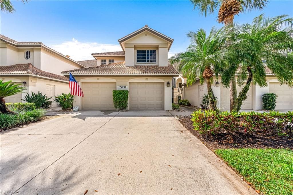 7768 Gardner DR 202 NAPLES, FL 34109