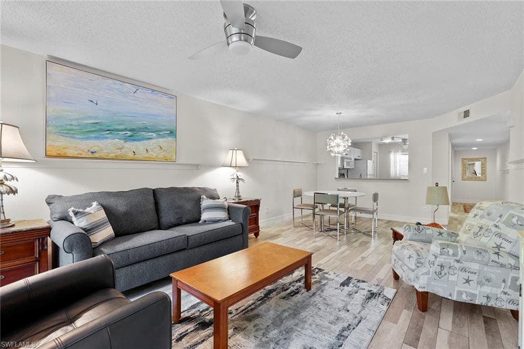 605 Squire CIR 103 NAPLES, FL 34104