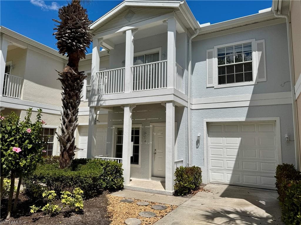 3255 Tamara DR 4 NAPLES, FL 34109