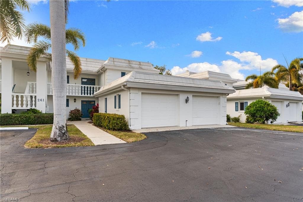 261 Palm River BLVD B102 NAPLES, FL 34110