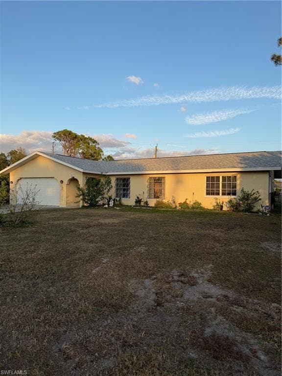 557 Ridgewood ST NW PORT CHARLOTTE, FL 33952