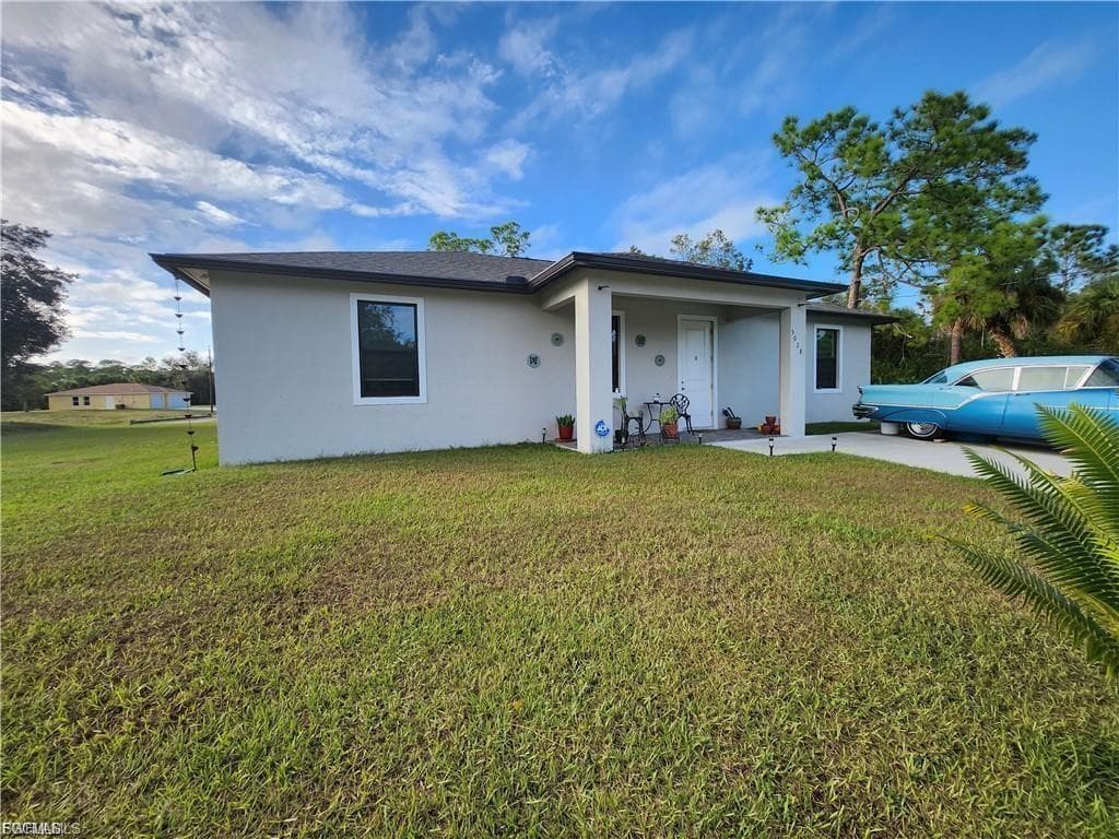 5028 S Obispo CIR LABELLE, FL 33935