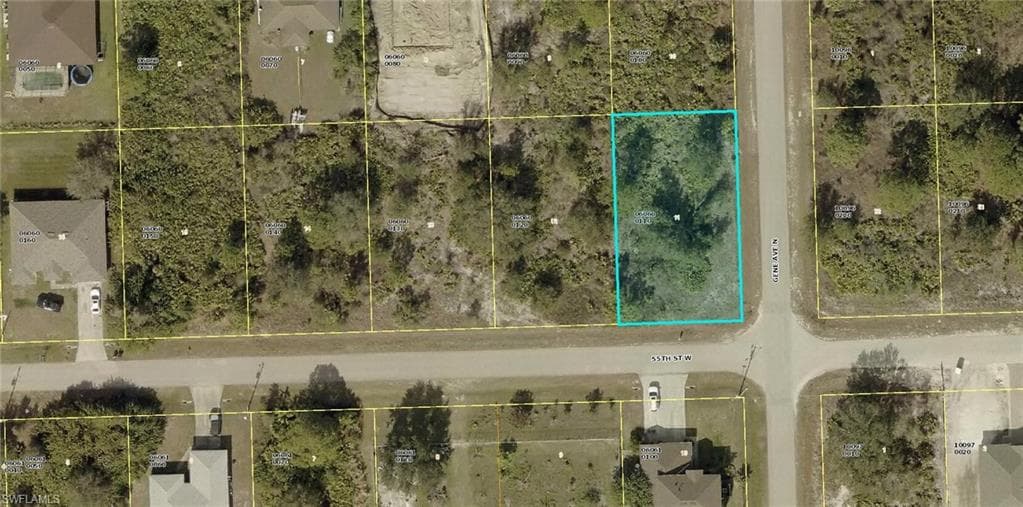 2700 55th ST W LEHIGH ACRES, FL 33971