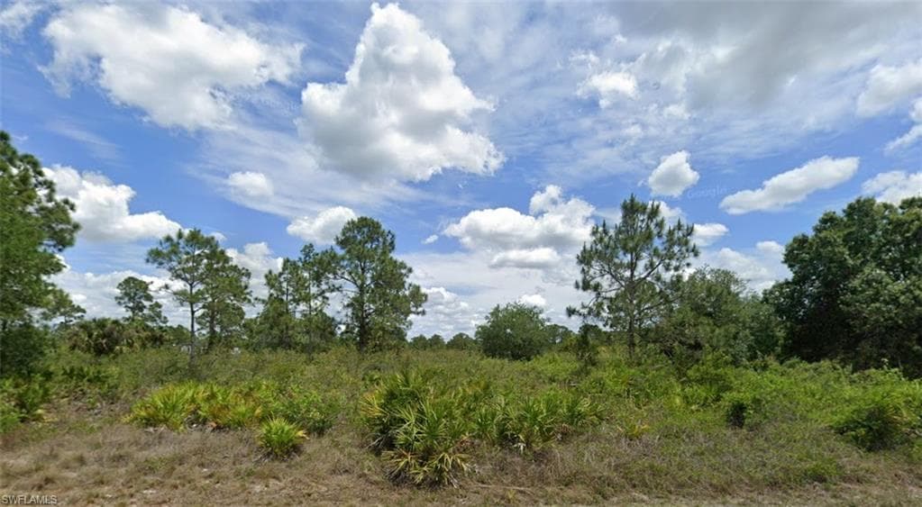 520 Wellington AVE LEHIGH ACRES, FL 33972