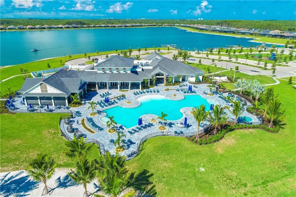 18837 Wildblue BLVD FORT MYERS, FL 33913