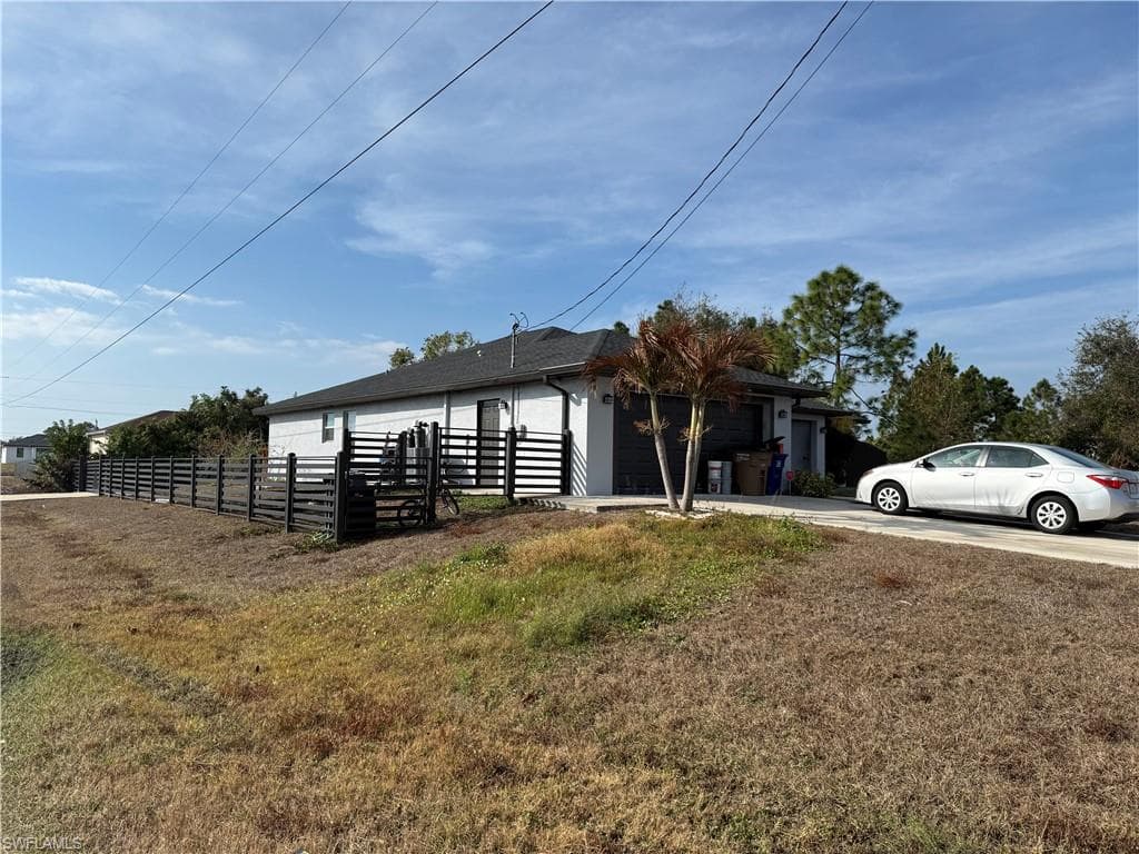 3601 18th ST SW LEHIGH ACRES, FL 33976