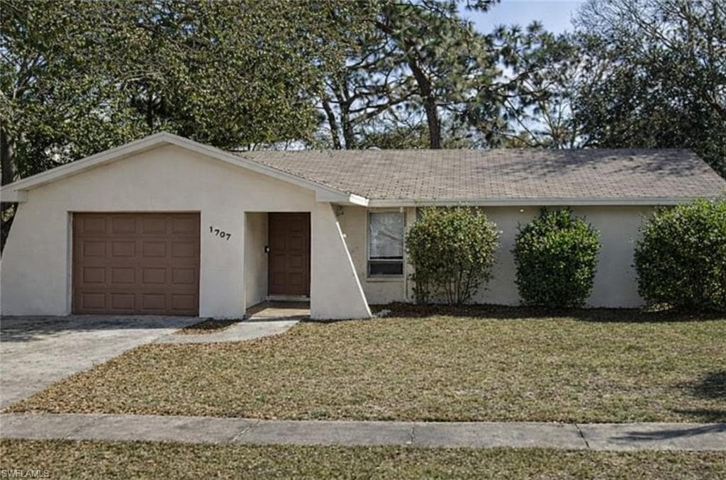 1707 Sharondale DR CLEARWATER, FL 33755