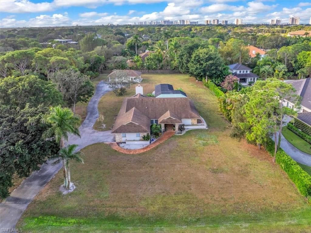 561 Ridge DR NAPLES, FL 34108