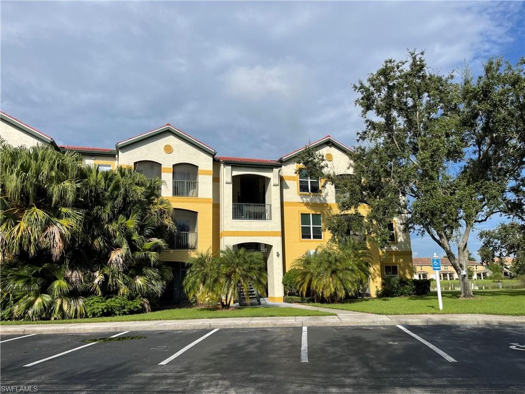 11540 Villa Grand 1203 FORT MYERS, FL 33913
