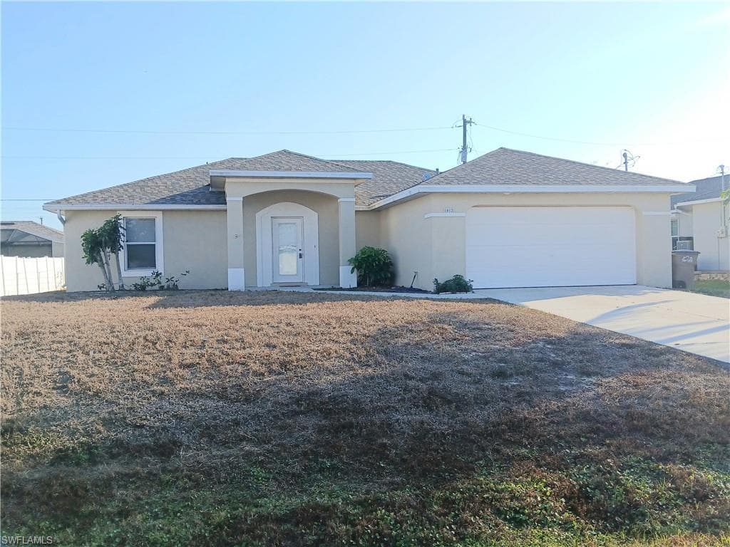 1012 SW 35th TER CAPE CORAL, FL 33914