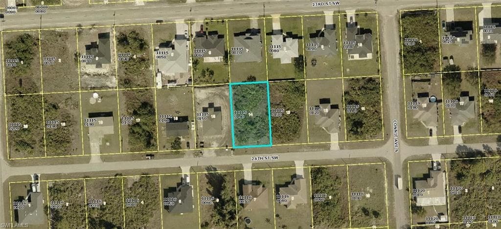2606 24th ST SW LEHIGH ACRES, FL 33976