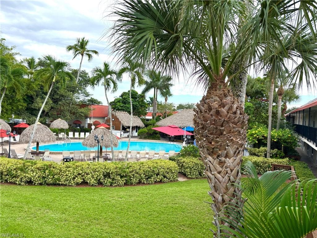 2555 Tamiami Trail North N 264 NAPLES, FL 34103